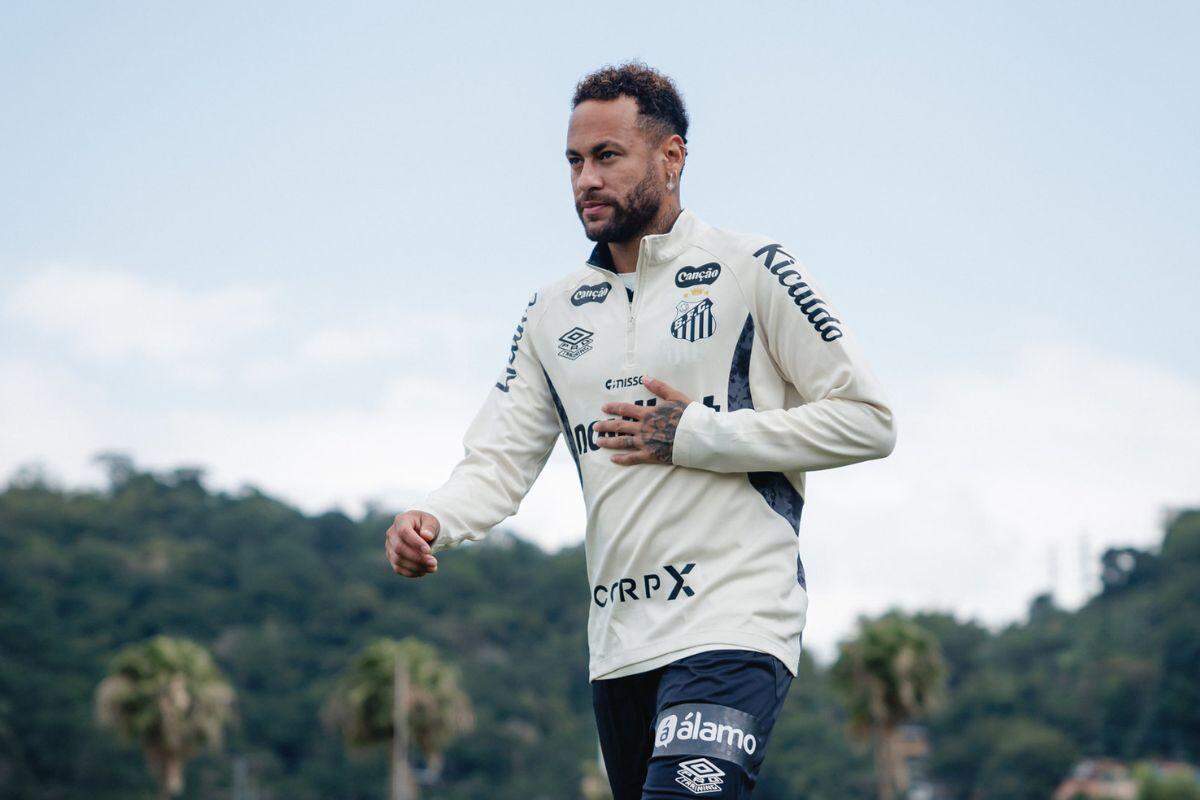Após ser poupado na Sul-Americana, Neymar deve voltar ao time titular