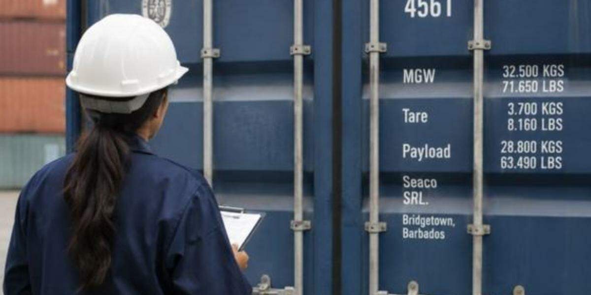 Capacitação é voltada para mulheres santistas com 18 anos ou mais