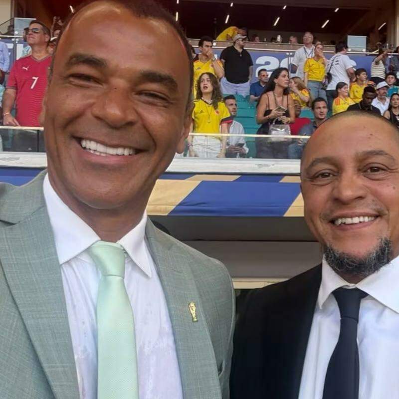 Cafu e Roberto Carlos apoiam Infantino em meio à crise: 'Nossas opiniões são ouvidas'