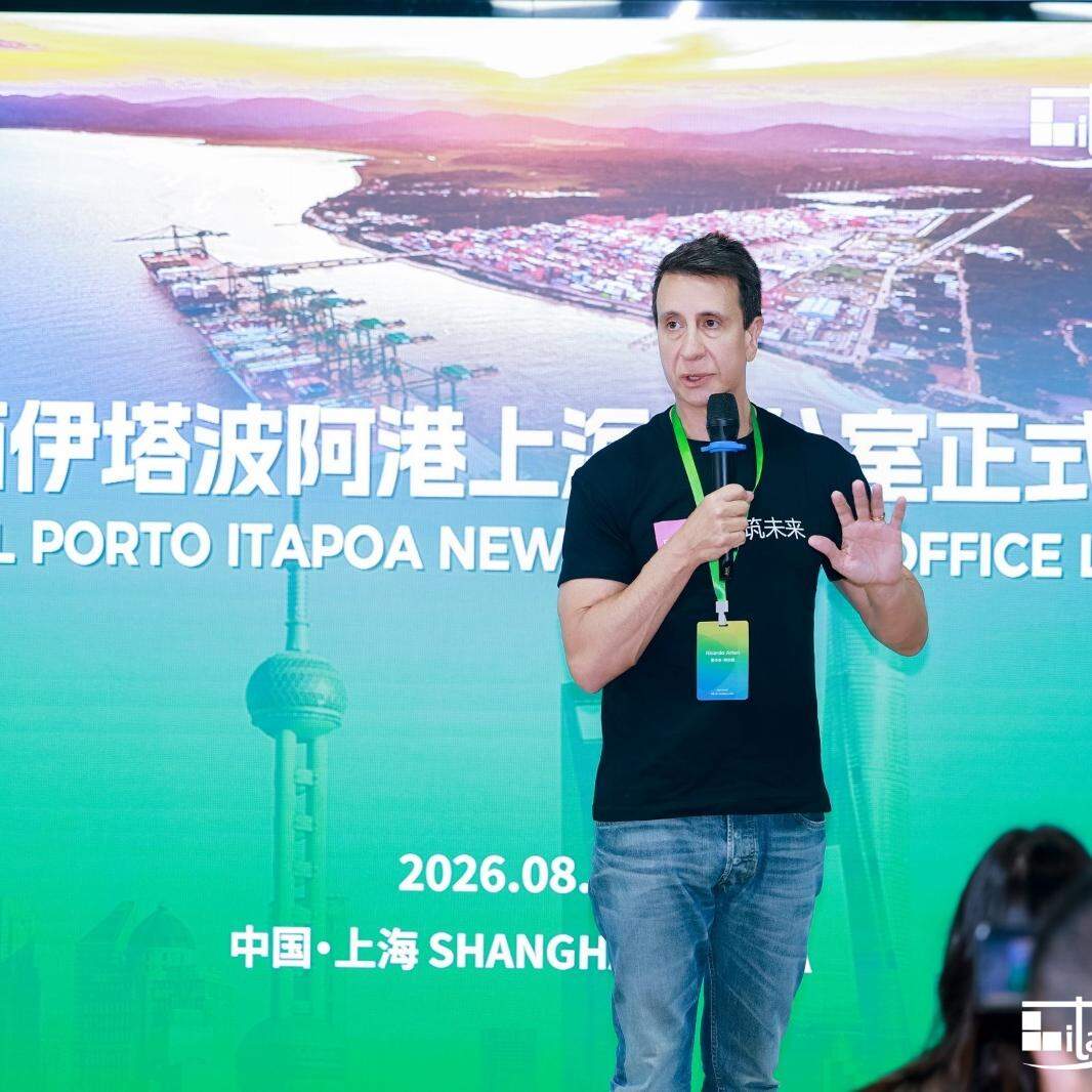 Ricardo Arten, CEO do Porto Itapoá, participou da inauguração do escritório em Xangai, na China
