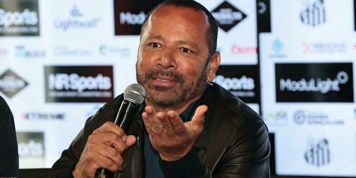 Os laços entre a gestão santista e Neymar pai foram além da volta do filho ao Alvinegro