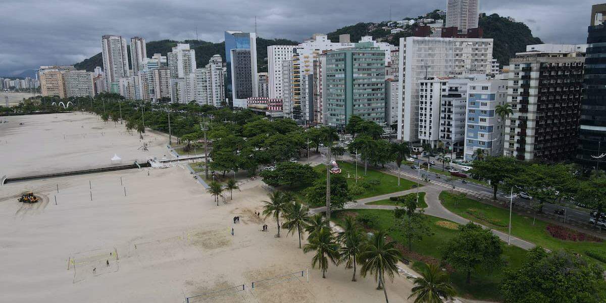 Orla de Santos: cidade conta com 216 vagas em concurso público voltado ao setor educacional