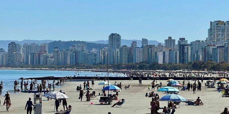 A onda de calor intenso deve durar até quarta (30); início de outubro promete ser com chuva e temperaturas mais baixas na Baixada Santista e pelo Brasil