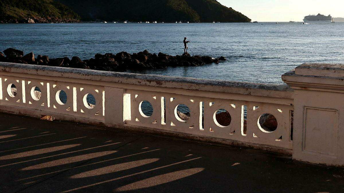 Embora o tombamento material seja restrito ao trecho original da Ponta da Praia, as muretas se espalharam por diferentes regiões da cidade e passaram a integrar a paisagem santista