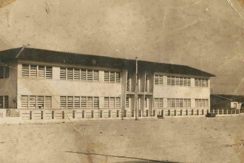No início da década de 1950, a unidade mudou para um novo prédio