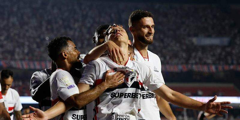 Com o resultado, o São Paulo subiu para a 11ª posição e alcançou a marca de 30 pontos