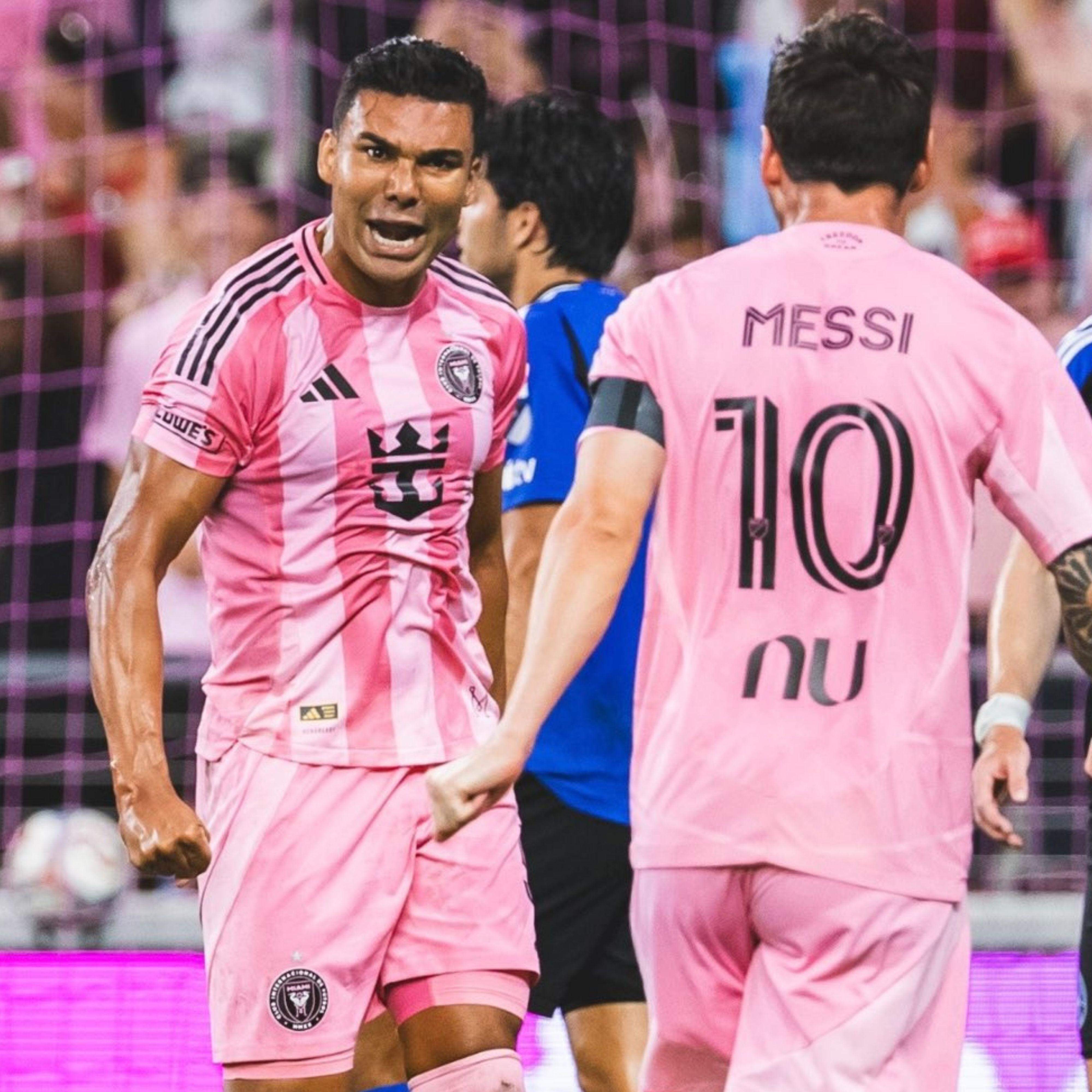 Casemiro marca pela primeira vez no Inter Miami em noite de quatro gols de Messi