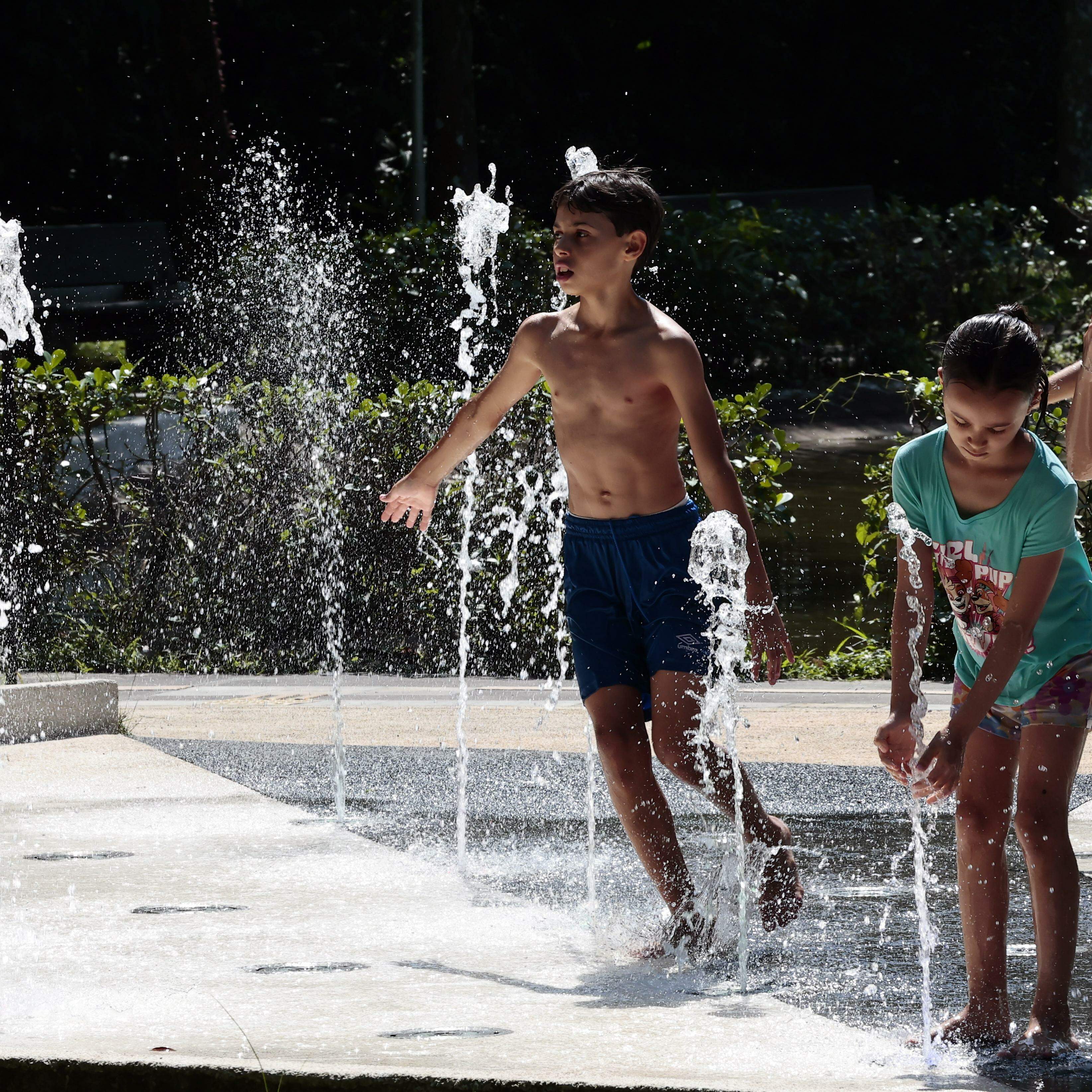 Veranico registrado na região na última sexta-feira deu lugar a temperaturas mais amenas ontem