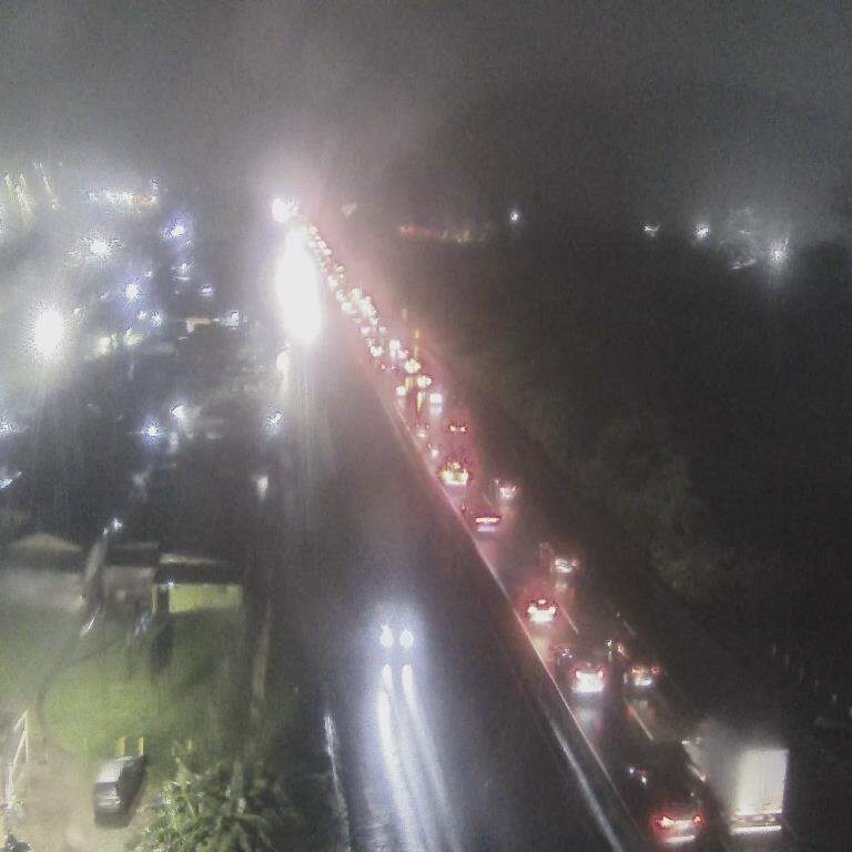 Movimento registrado por volta das 20h13, no trevo de Cubatão, no km 55 da Rodovia Anchieta