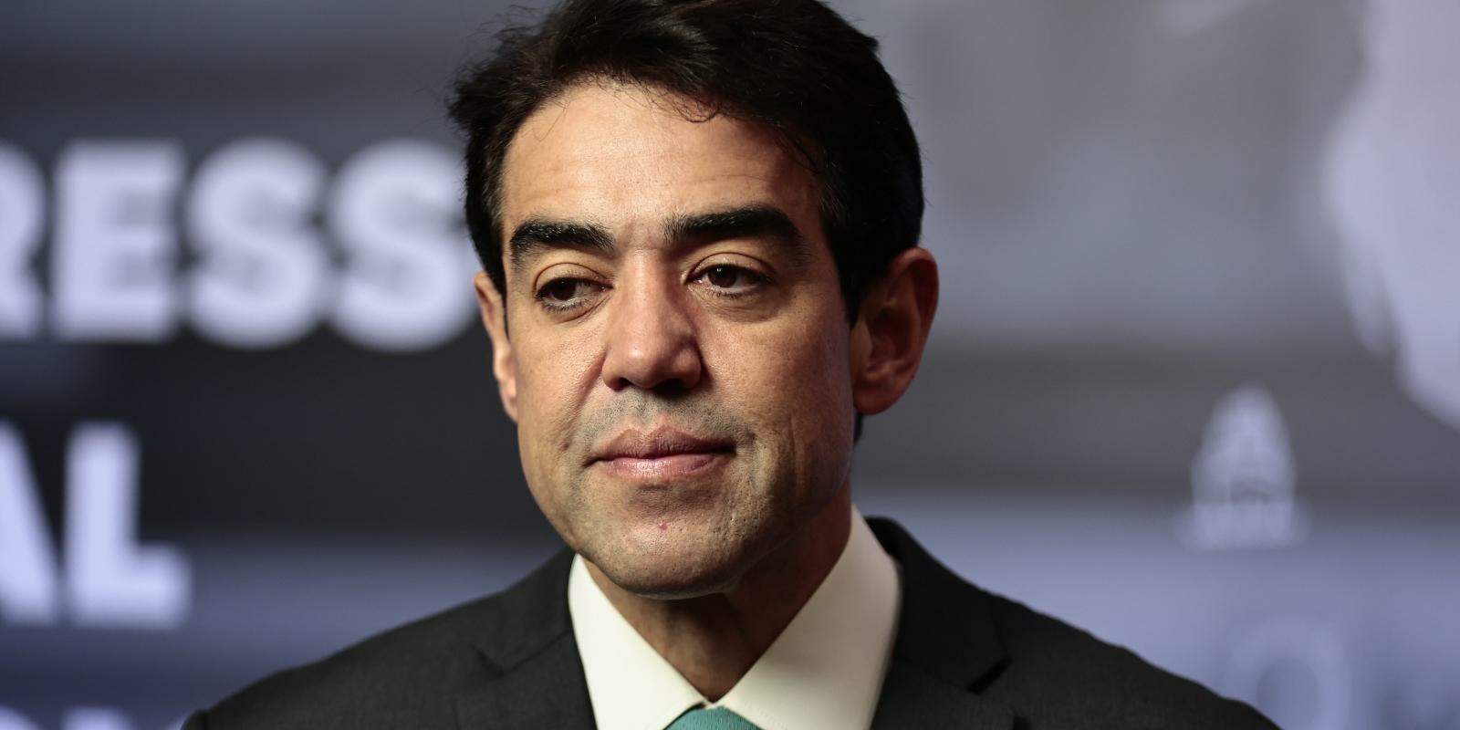 O ministro Bruno Dantas anunciou nesta segunda-feira (31) a renúncia ao Tribunal de Contas da União (TCU)