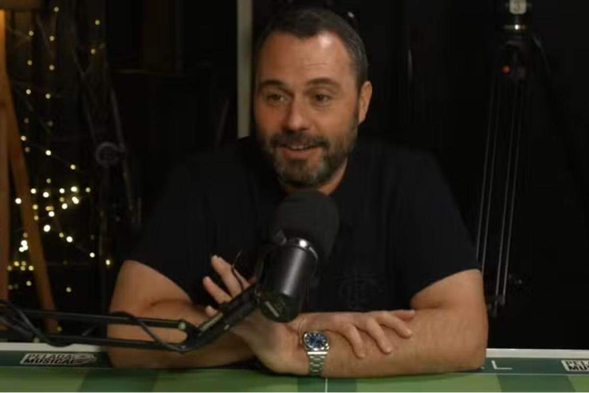 Diretor geral do Fluminense, Mário Bittencourt