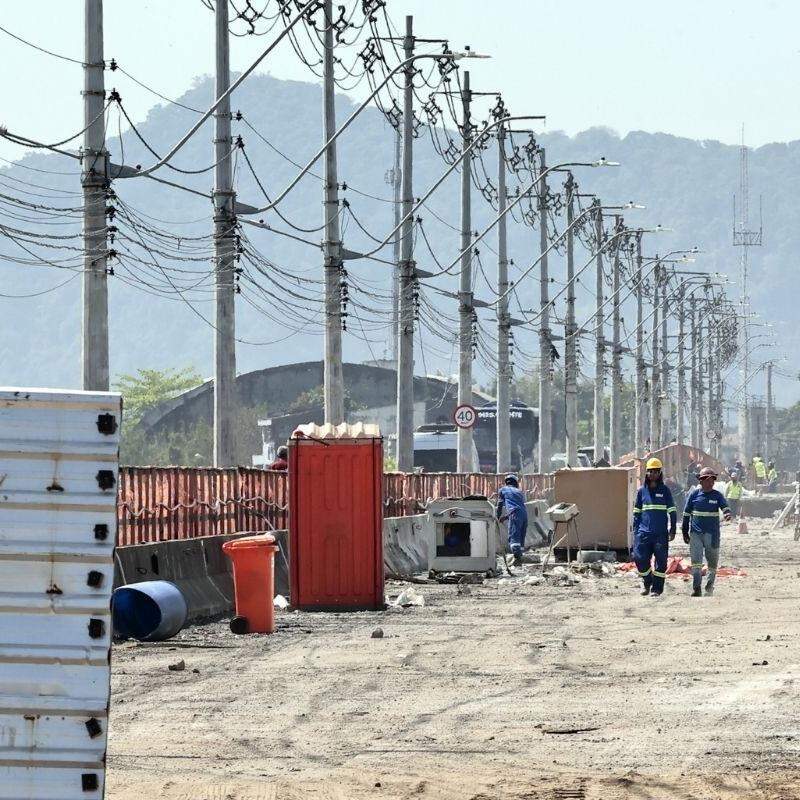 Na ponte ferroviária, a obra está 45% concluída