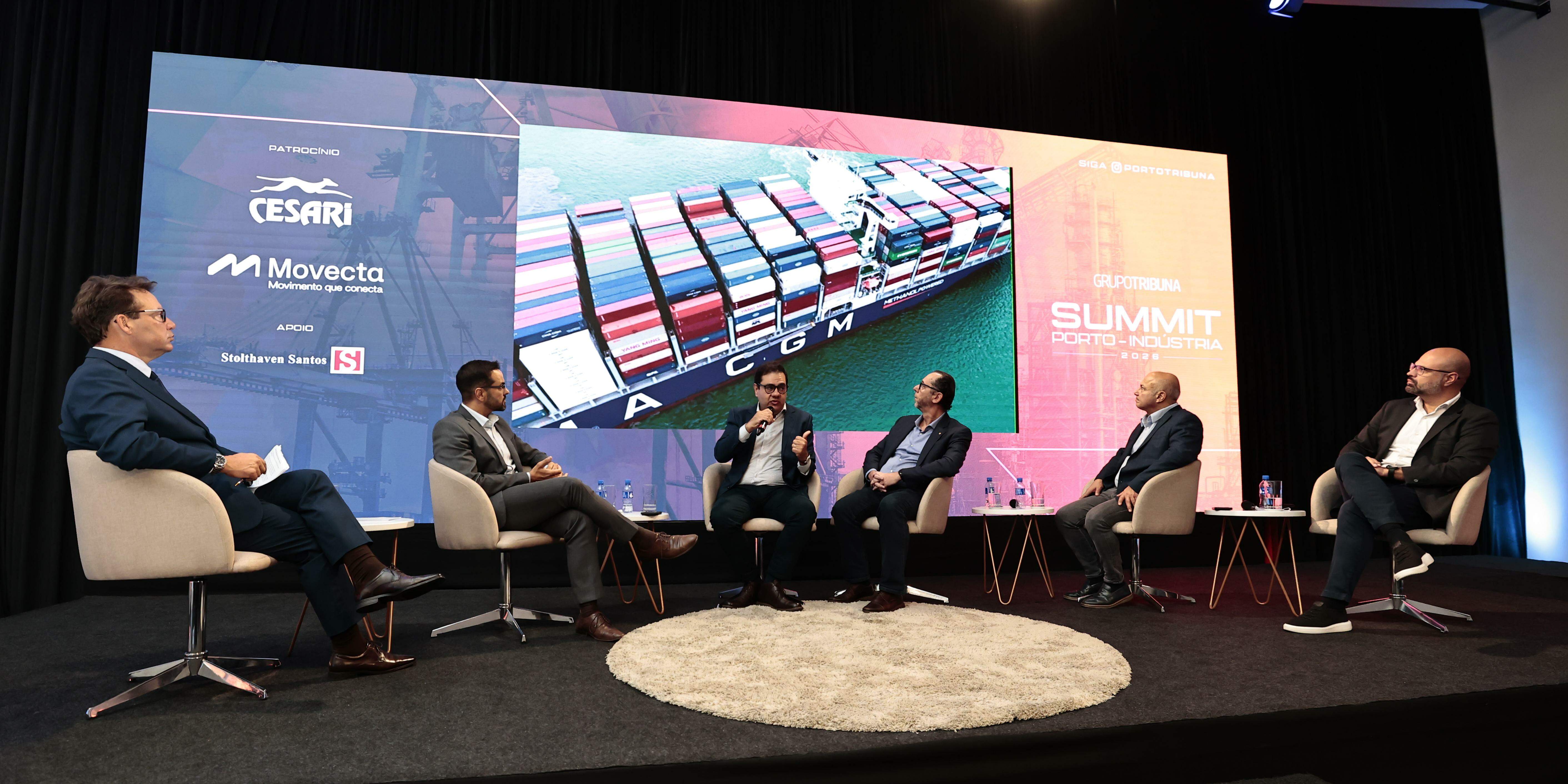 Segundo painel do Summit Porto-Indústria, no Grupo Tribuna, teve como tema Gargalos Logísticos, Competitividade e a Neoindustrialização e abordou a necessidade de soluções