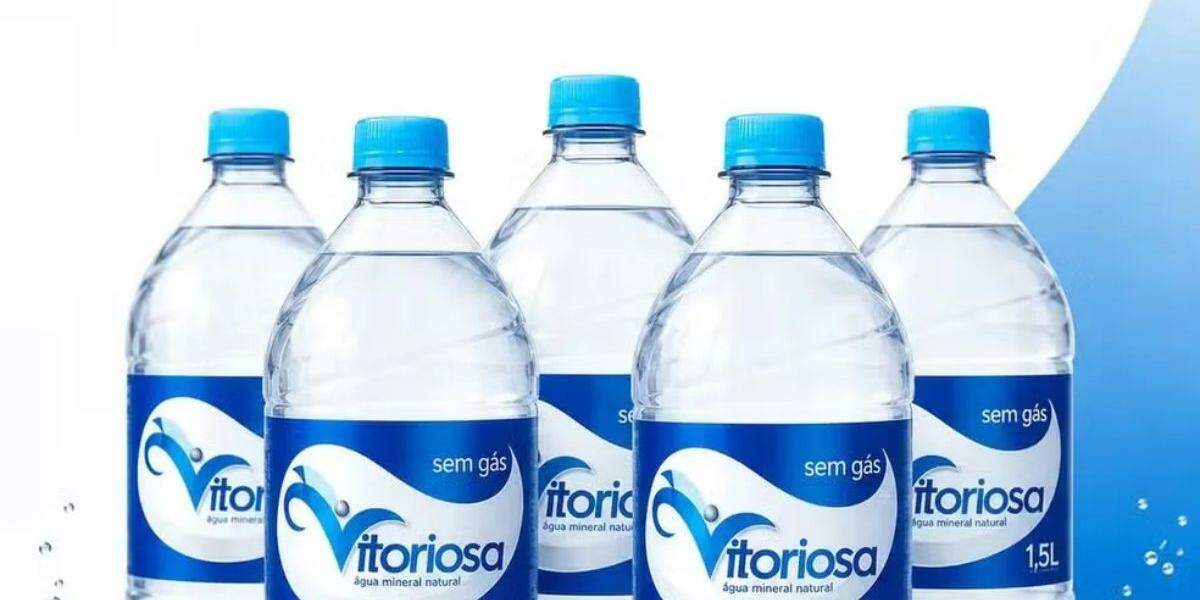 Anvisa interdita lote de água mineral após detectar contaminação; veja qual