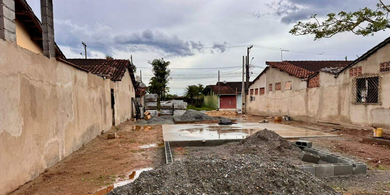 O projeto prevê ainda a instalação de bancos, lixeiras, arborização e canteiros, ampliando o conforto e a qualidade ambiental do entorno, segundo a Prefeitura