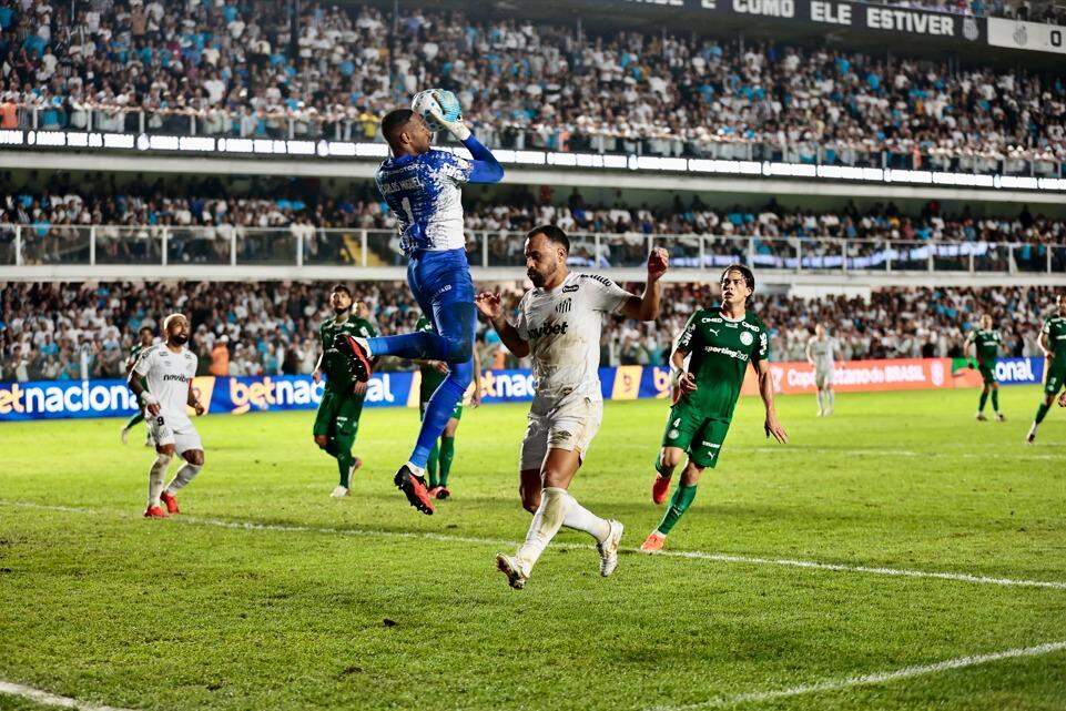 O Peixe esbarrou em suas limitações, só empatou em 0 a 0, na noite desta quarta (2), na Vila Belmiro