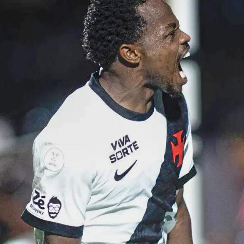 Vasco e Palmeiras avançam e se enfrentam na semi da Copa do Brasil