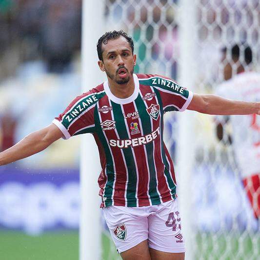 Lima tem contrato com o Fluminense até o final de 2027 e este ano defendeu o América do México