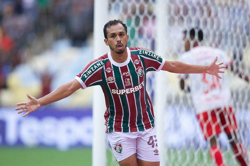 Lima tem contrato com o Fluminense até o final de 2027 e este ano defendeu o América do México
