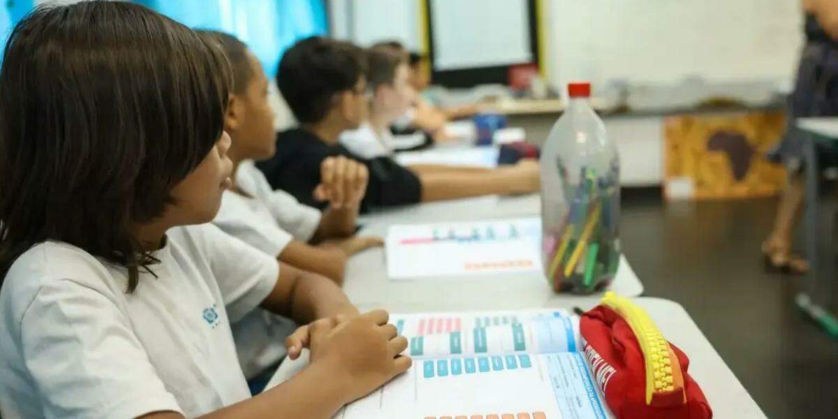 Professores têm 8 mil vagas gratuitas para pós-graduação
