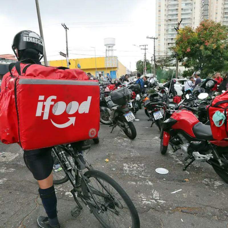 Brasil tem 2 milhões de pessoas que trabalham por meio de aplicativos