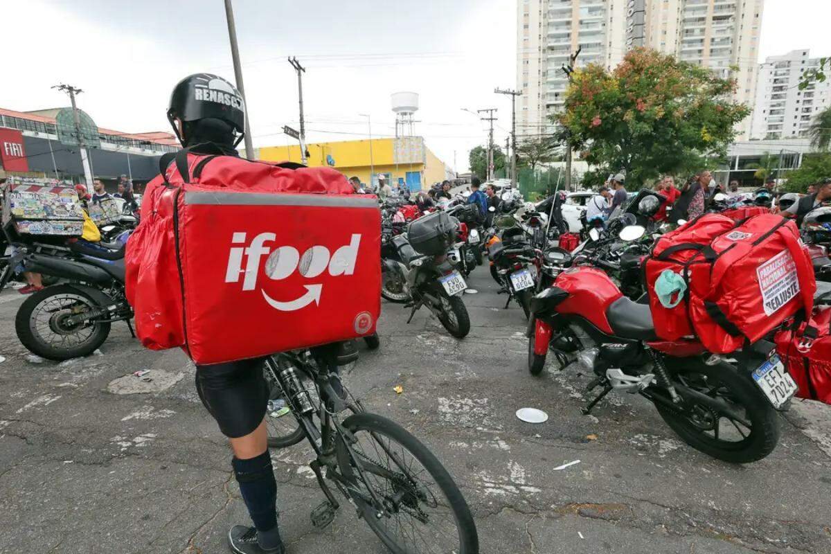 Brasil tem 2 milhões de pessoas que trabalham por meio de aplicativos