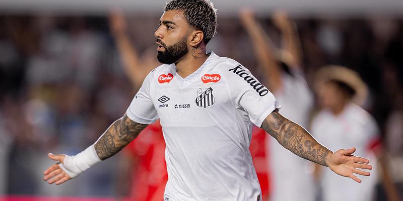 O desempenho de Gabigol nos jogos fora de casa é fator que pesa a favor do Santos