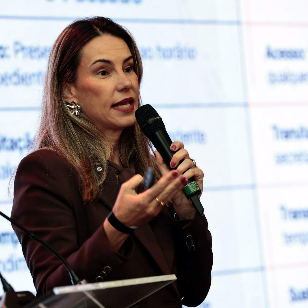Larissa Cordeiro, secretária de Obras