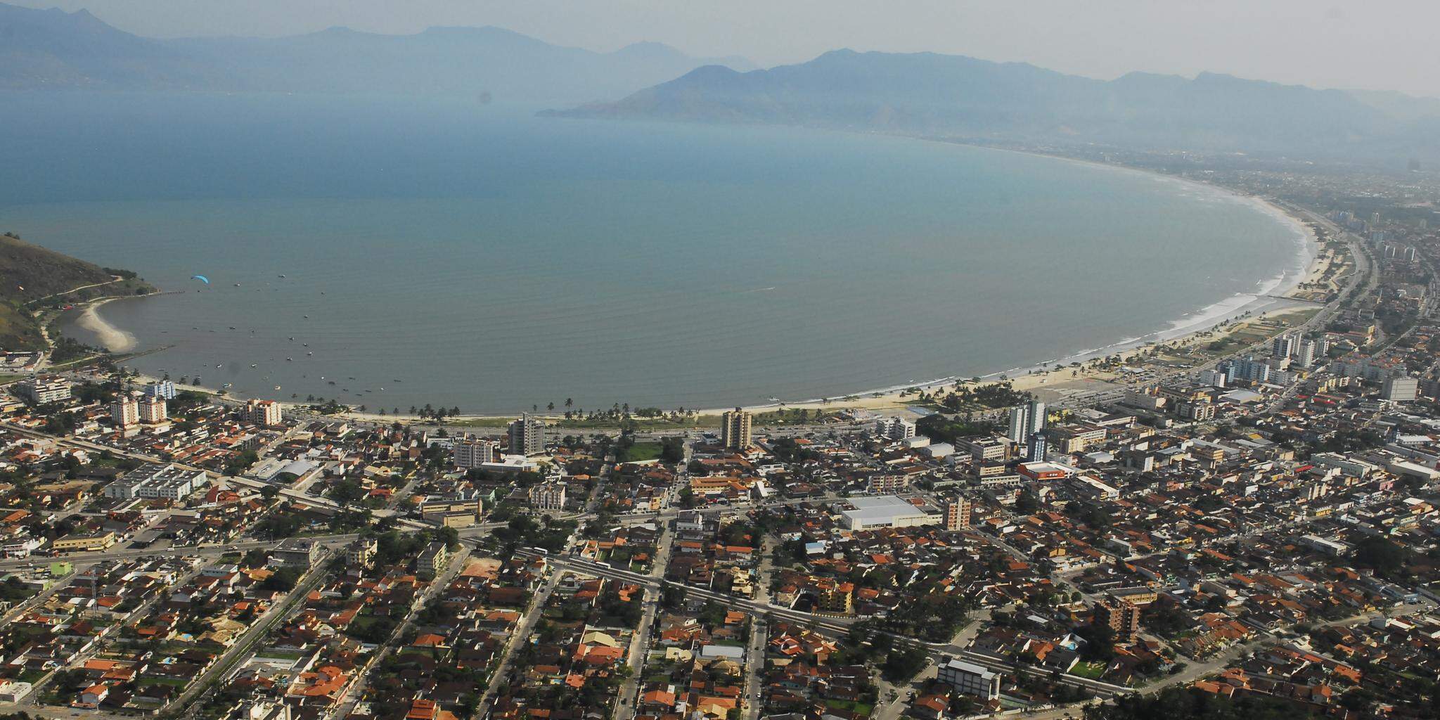 Enquanto a roda-gigante não sai do papel, Caraguatatuba já reúne praias, ilhas, trilhas e mirantes que podem entrar no roteiro dos visitantes