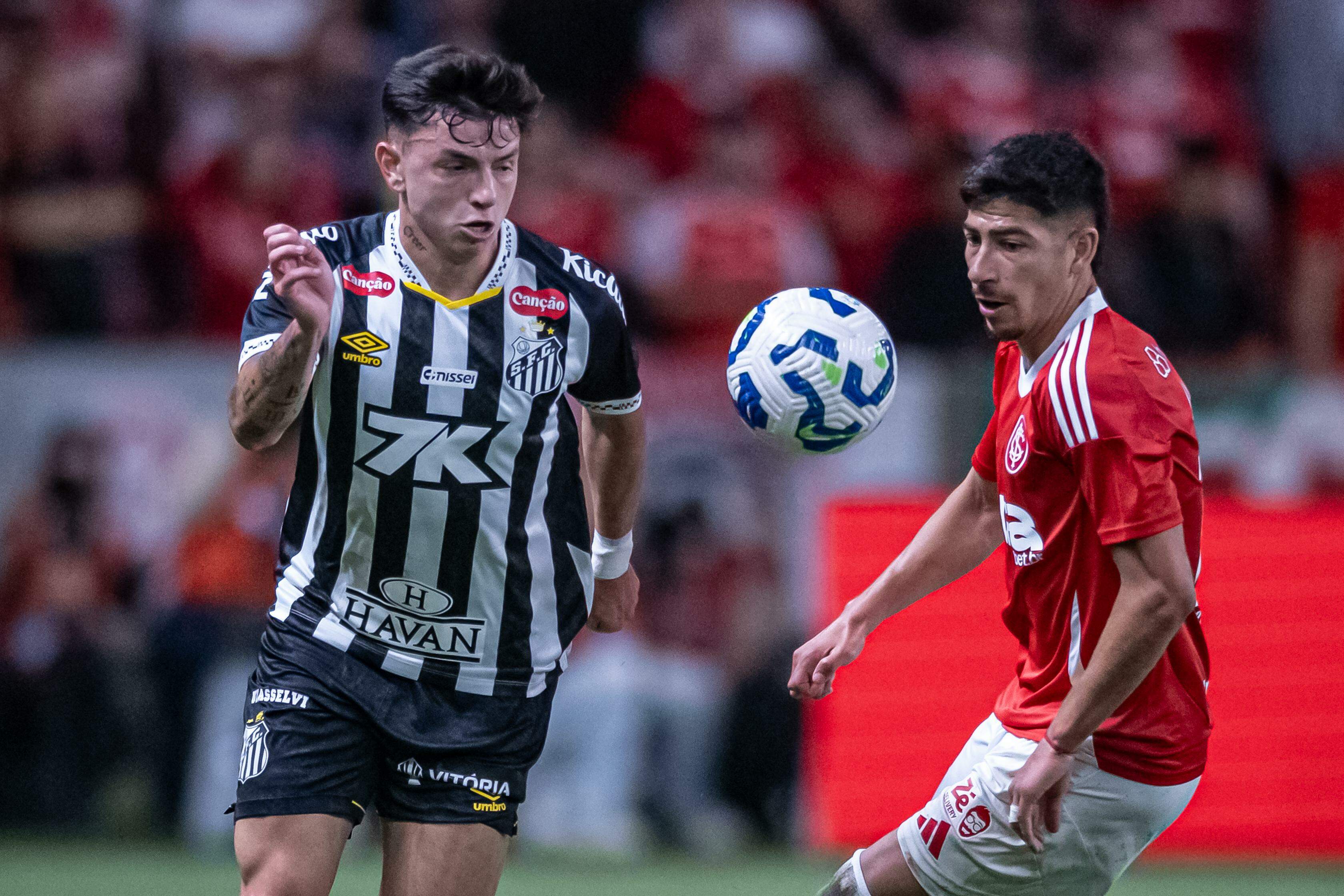 Santos joga para quebrar tabu de 18 anos contra o Inter no Beira-Rio