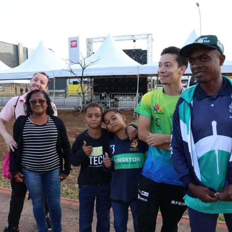 Moradora de Tocantinópolis, Maria de Fátima pegou uma van até Araguaína (TO) a mais de duas horas de distância de casa, madrugou na rodoviária para cedinho encarar mais mil quilômetros até a capital do país