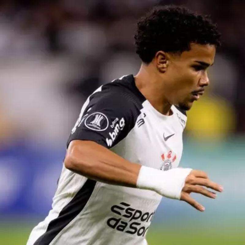 Kaio César encerra jejum de 14 anos do Corinthians sem gol fora no mata-mata da Libertadores