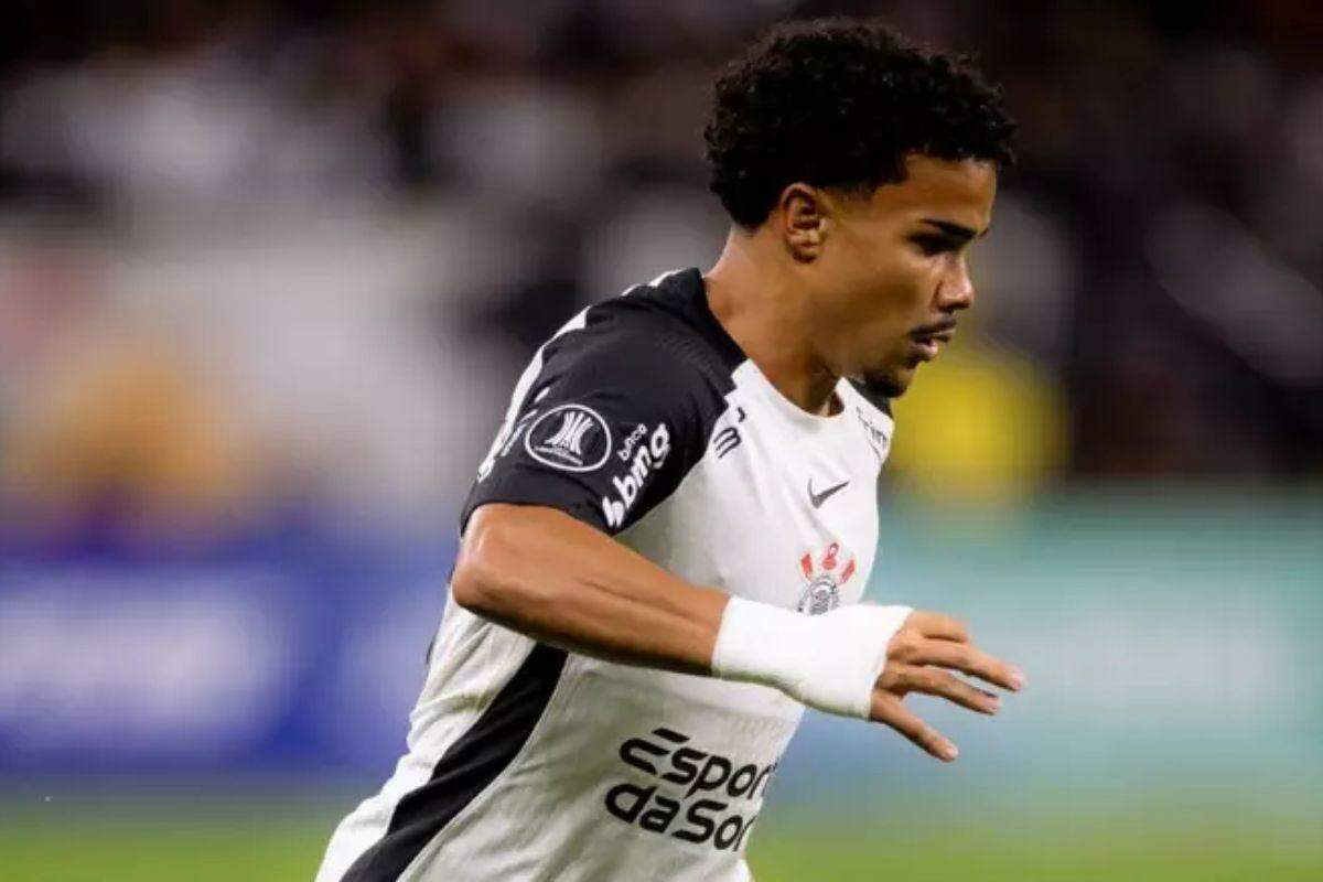 Kaio César encerra jejum de 14 anos do Corinthians sem gol fora no mata-mata da Libertadores