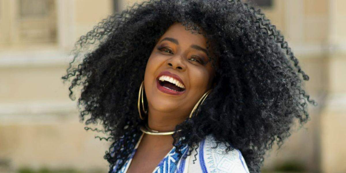 Claudya Costta é a convidada de Monna no Chorinho do Aquário