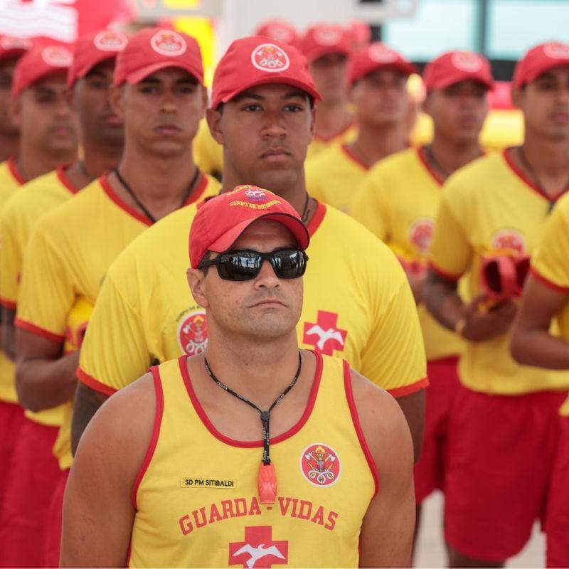 Reforço tem como objetivo principal intensificar as ações de prevenção e salvamento na orla de Praia Grande durante a Operação Verão