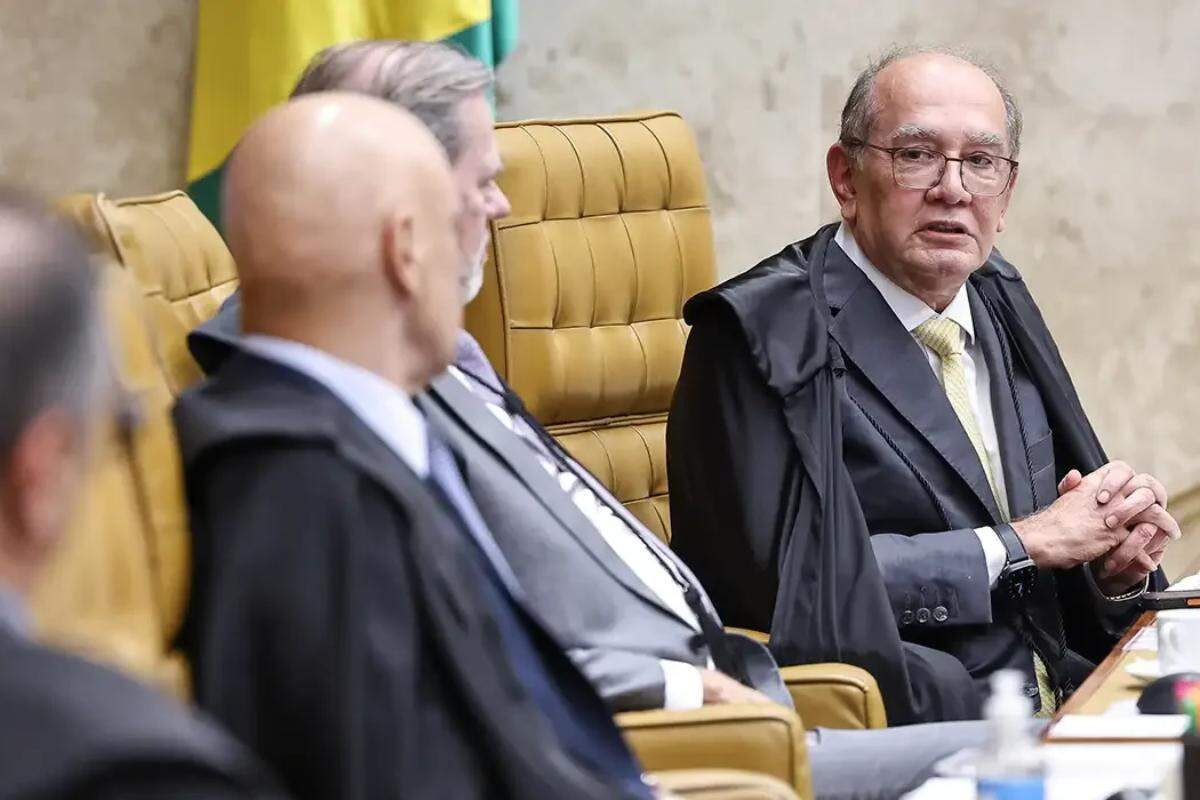 Gilmar reforça a Fachin pedido de acesso integral a celular de Vorcaro