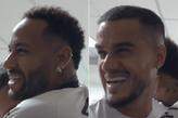 Neymar mostrou chegada de Coutinho ao Santos em vídeo nas redes sociais