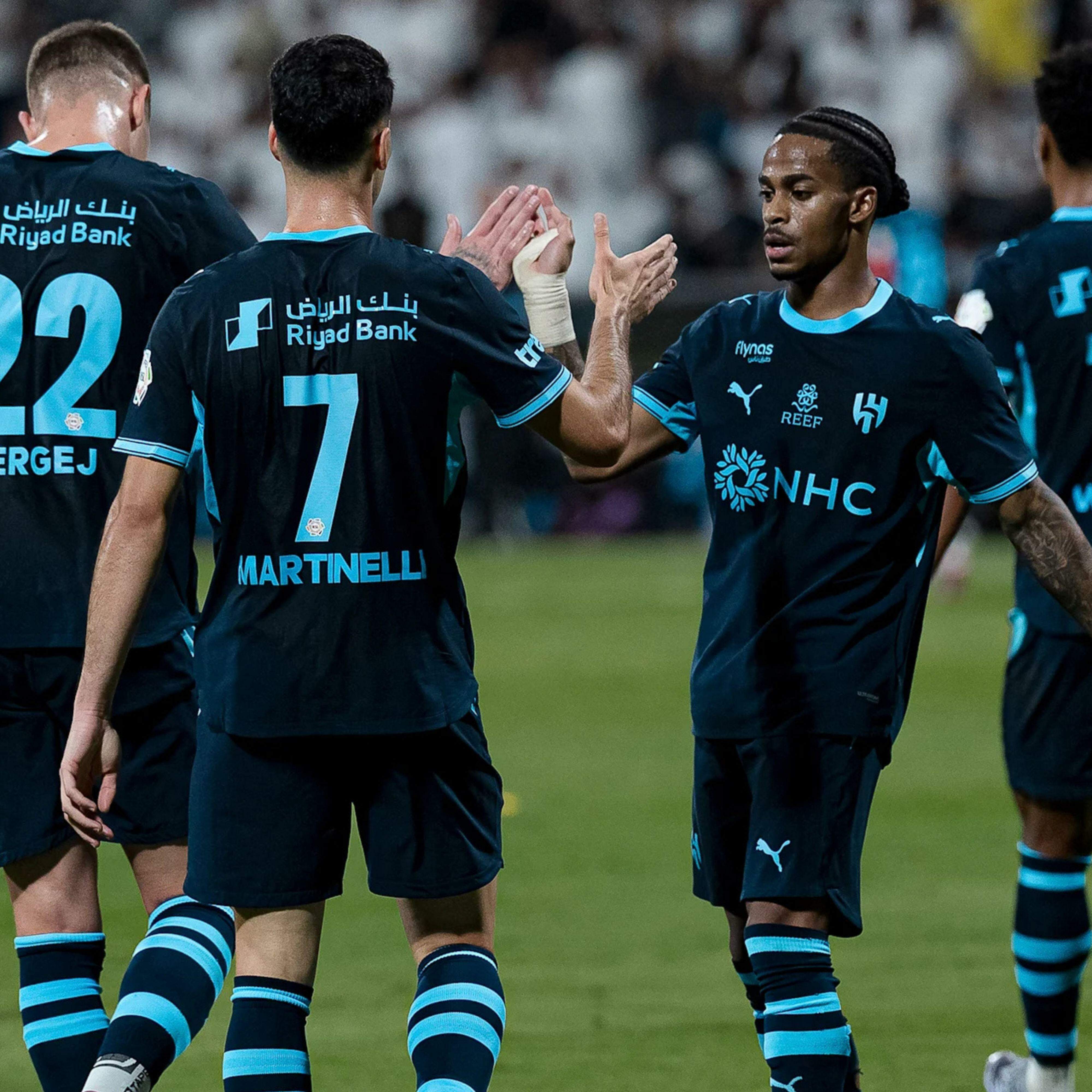 Gabriel Martinelli brilha com hat-trick e garante vitória do Al-Hilal em goleada