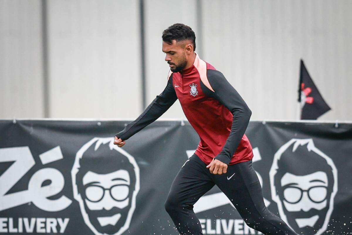 Corinthians e Flamengo duelam pelo Brasileirão na expectativa por reencontro na Libertadores