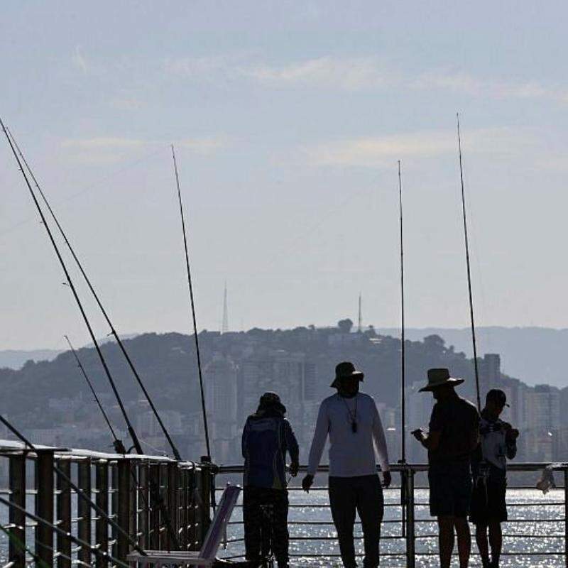 Pesca artesanal foi reconhecida como Patrimônio Cultural Imaterial de Santos