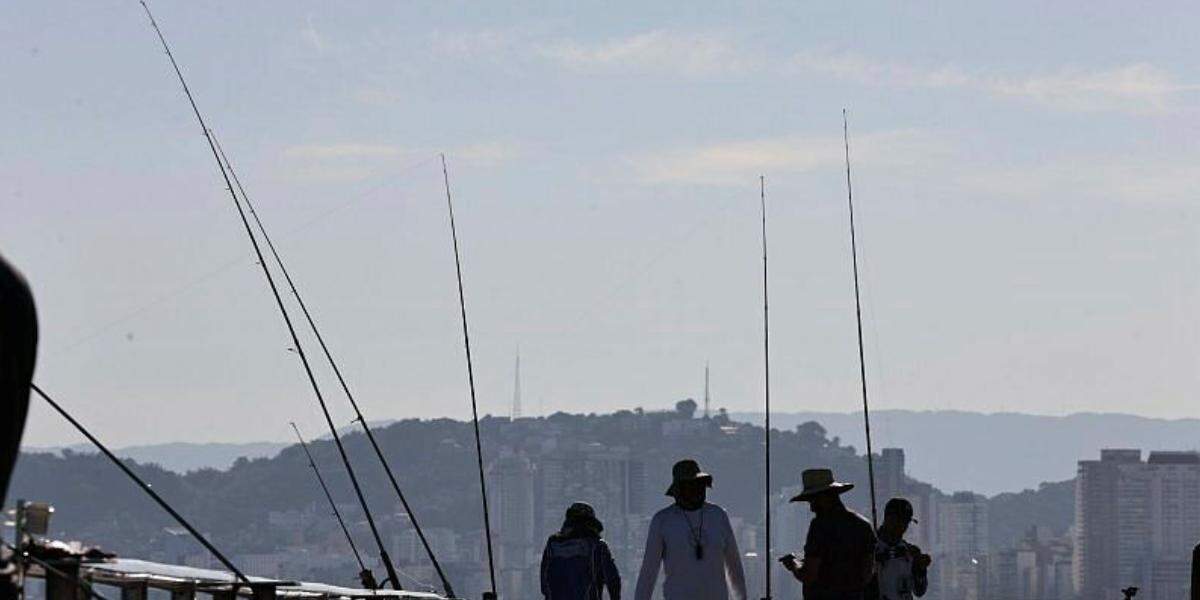 Pesca artesanal foi reconhecida como Patrimônio Cultural Imaterial de Santos