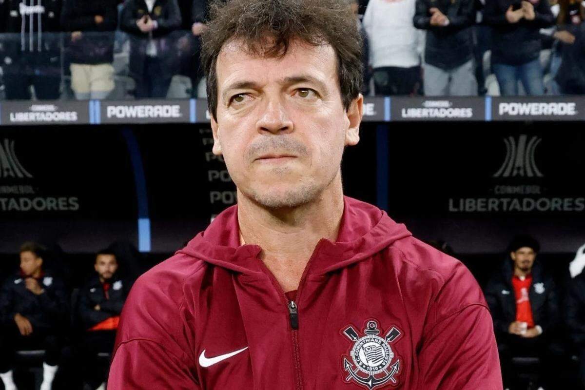 Diniz elogia jovens, mas admite 'incômodo' por sequência negativa: 'A gente deixou a desejar'