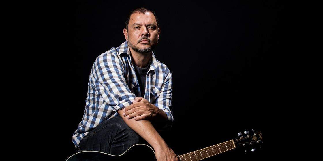 André Ribeiro reúne solos de Vedder e clássicos do Pearl Jam