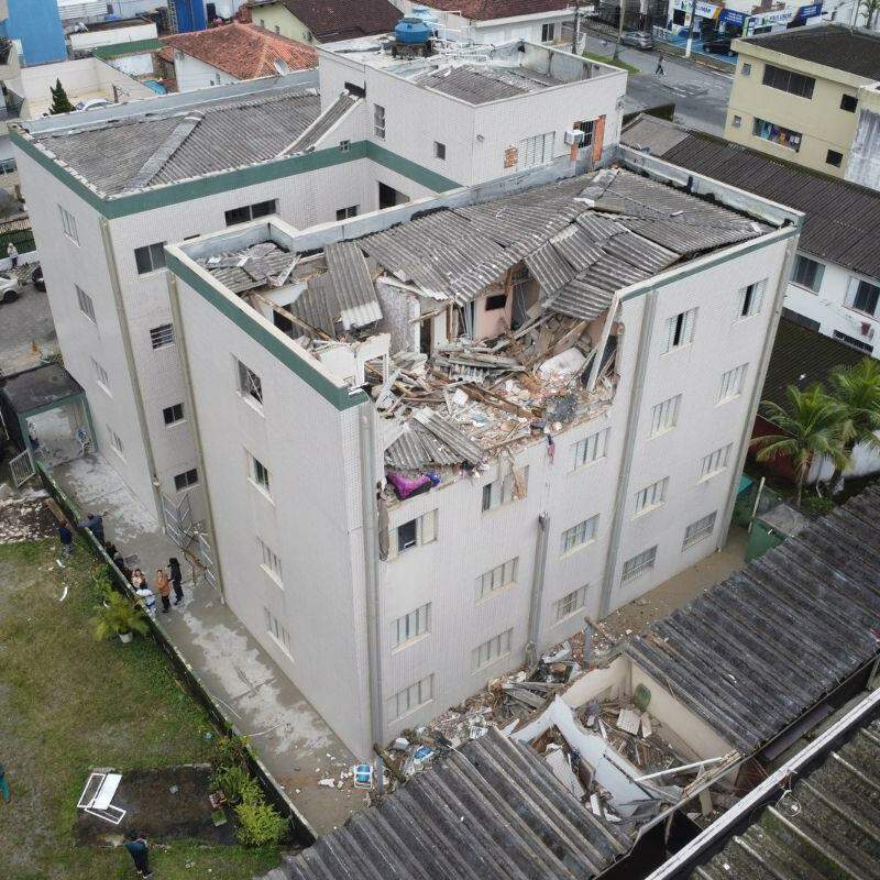 Botijão explodiu em um apartamento de um prédio localizado na Avenida Campos Salles, no Centro de Mongaguá
