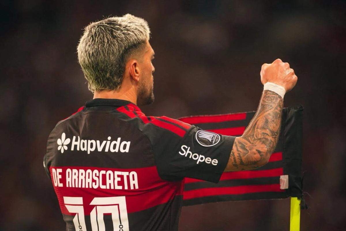 Flamengo passa sufoco, mas empata com Independiente del Valle e está na semi da Libertadores