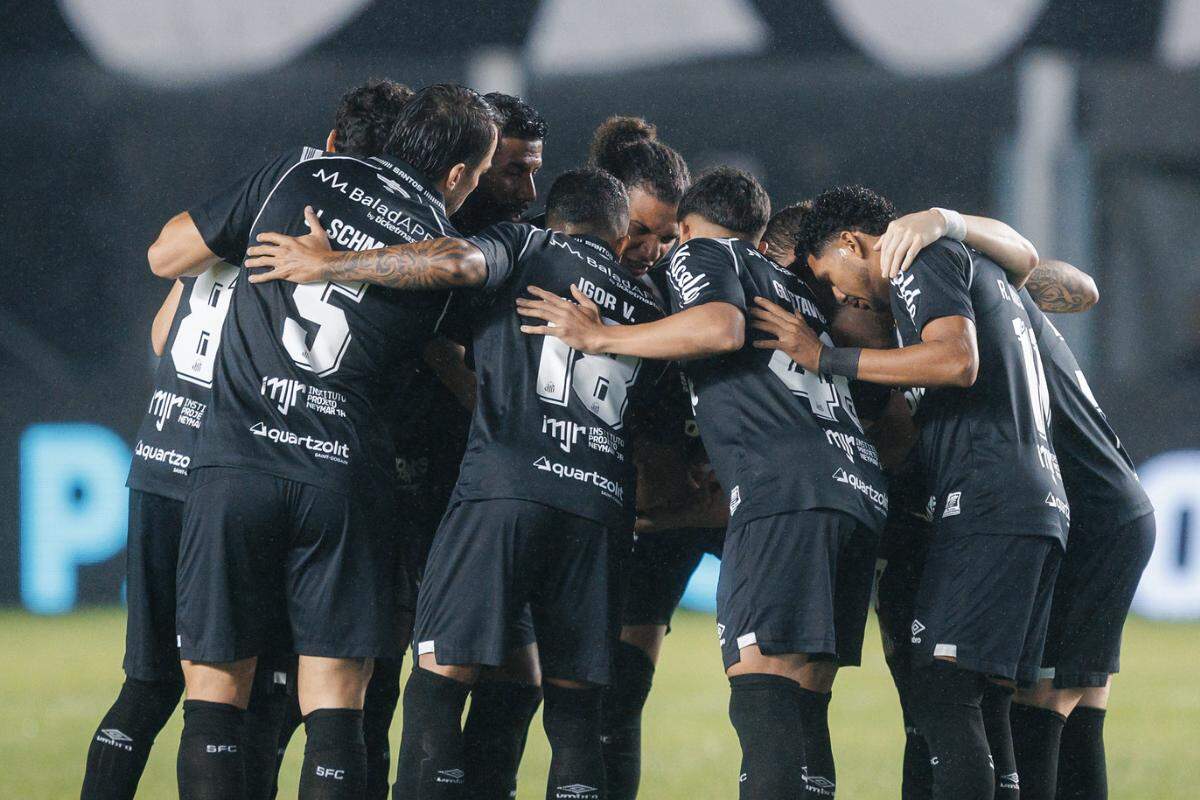 Depois de vencer Cruzeiro, Internacional e Corinthians, Santos busca a quarta vitória seguida no Brasileirão contra o Remo
