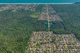 O Morada da Praia, maior condomínio do litoral de São Paulo, cria um ecossistema urbano junto com a Mata Atlântica preservada que se estende ao longo da Rodovia Rio-Santos
