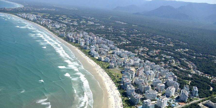 As mansões na Riviera de São Lourenço costumam custar entre R$ 15 milhões e R$ 30 milhões, mas os imóveis podem chegar a R$ 60 milhões