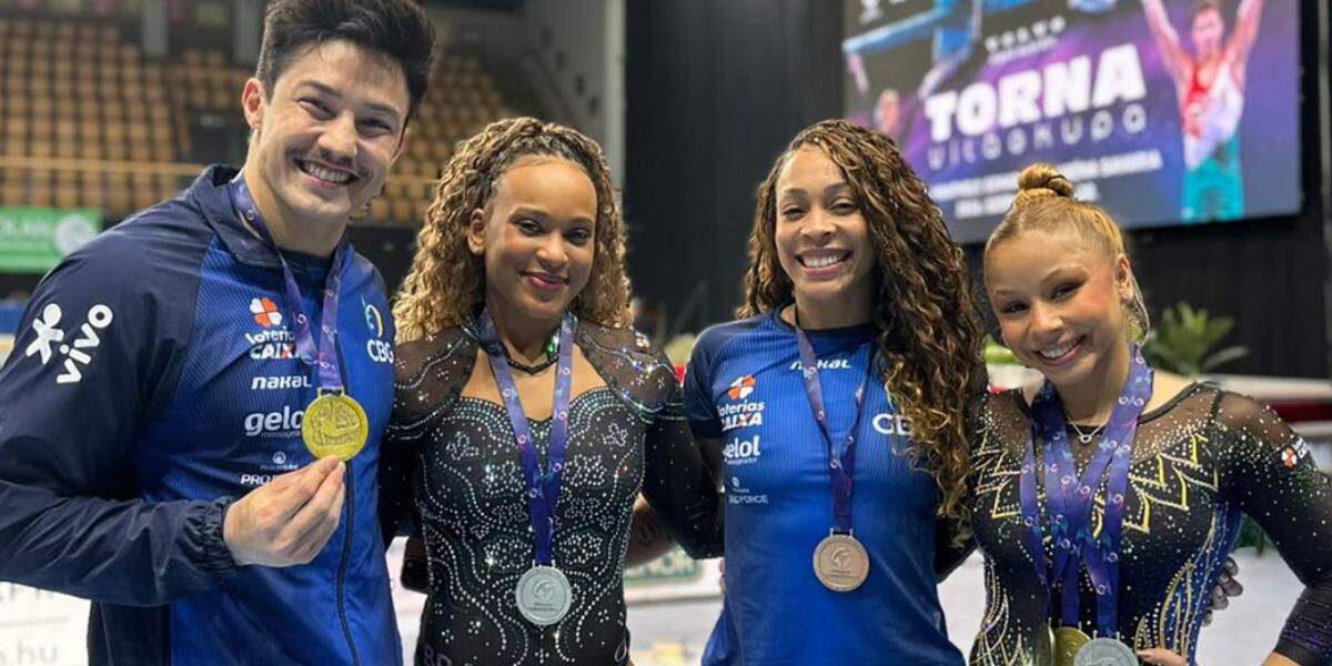 Rebeca Andrade, prata, e Flávia Saraiva, com ouro, fizeram uma dobradinha verde e amarela na trave