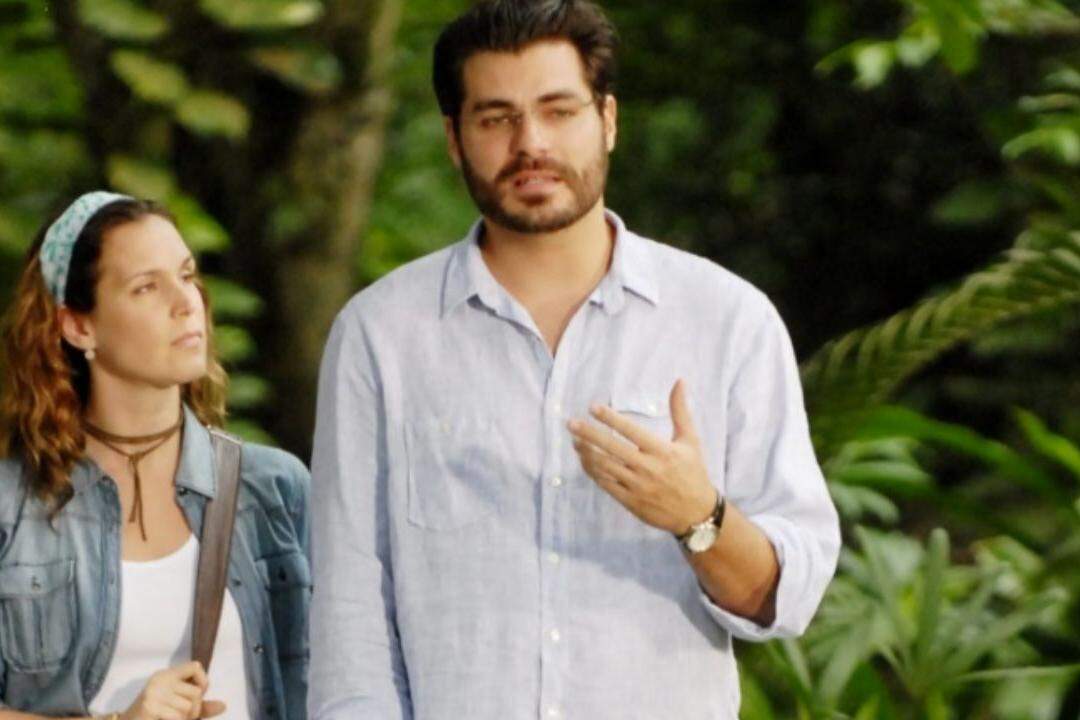 Thiago Lacerda e Vanessa Lóes contracenando na novela “A Vida da Gente".